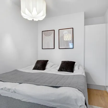 Appartement Sanders Arena - Charming Three-bedroom Close To Metro Station