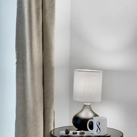 Sanders Arena - Charming Three-bedroom Close To Metro Station * Kopenhagen